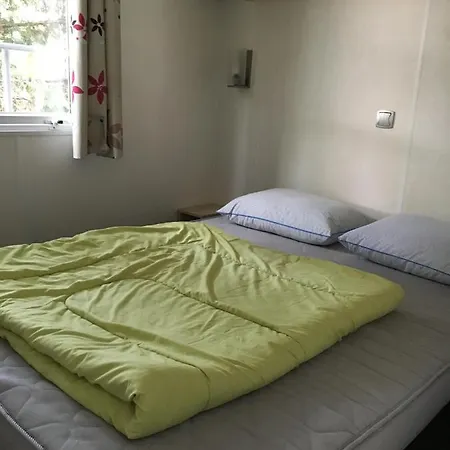 Azur Beach 5*