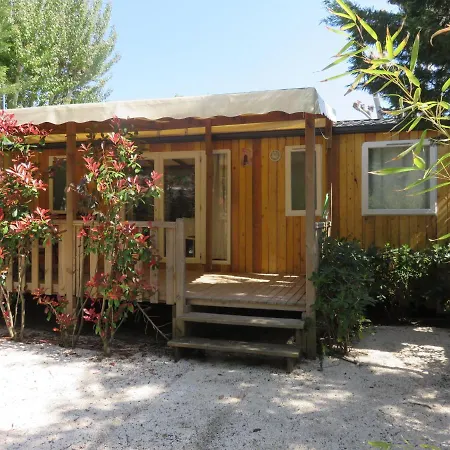 Azur Beach Campsite